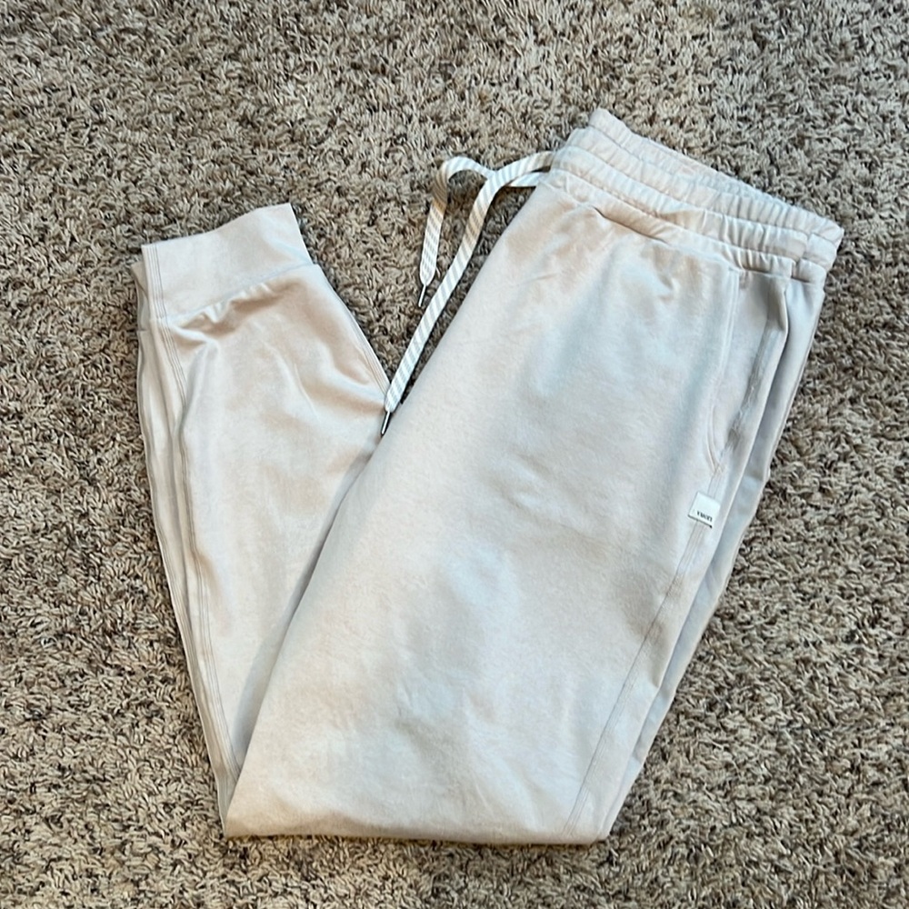 Vuori Light Beige Joggers